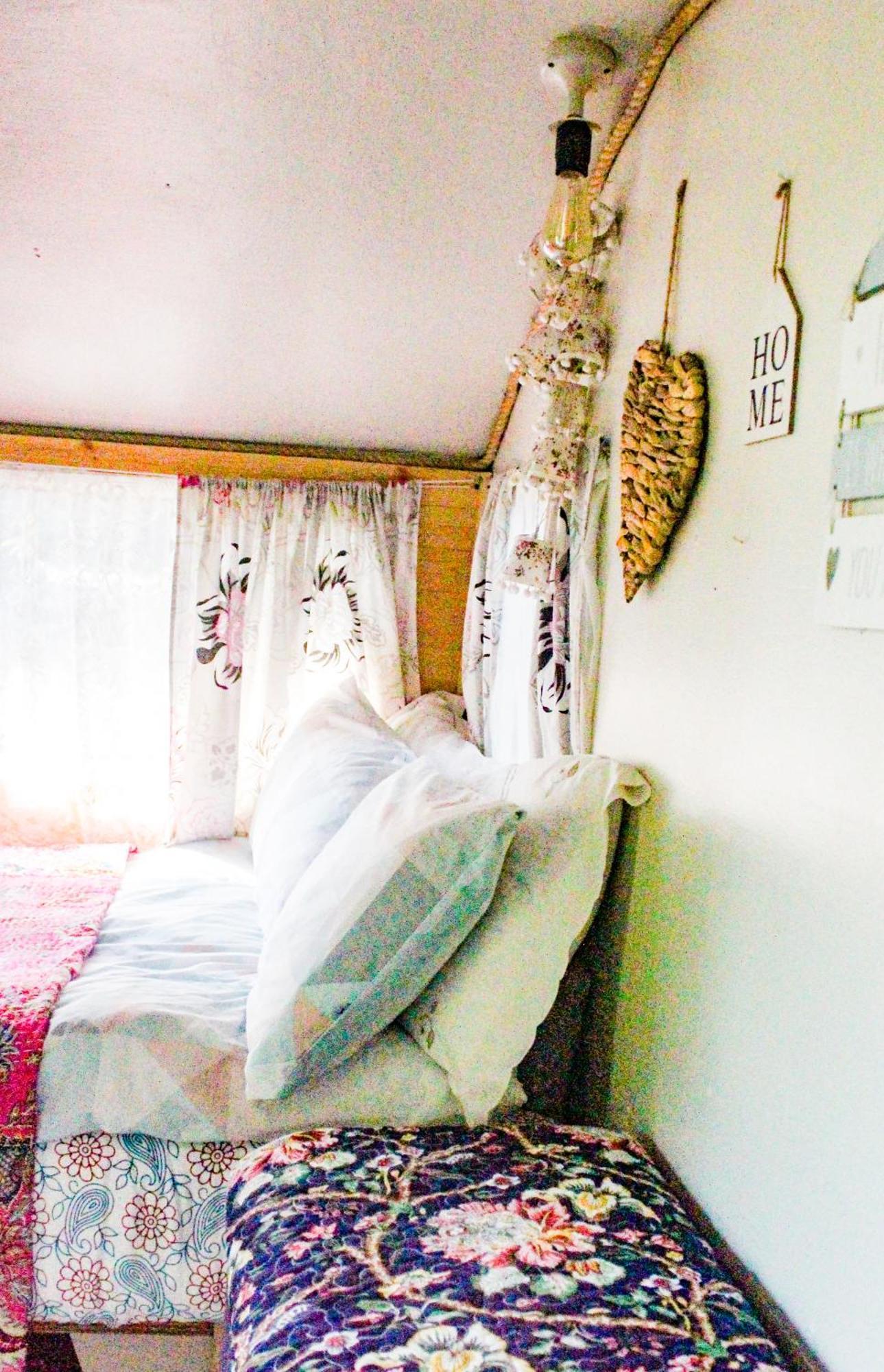Hotel Retro Caravans At Valentia Island Escape Chapeltown Exteriér fotografie